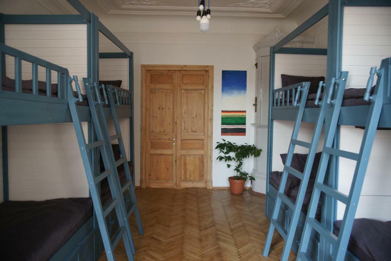 Malevich Hostel Sankt Petersborg Eksteriør billede