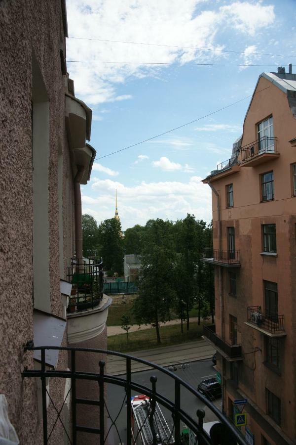 Malevich Hostel Sankt Petersborg Eksteriør billede