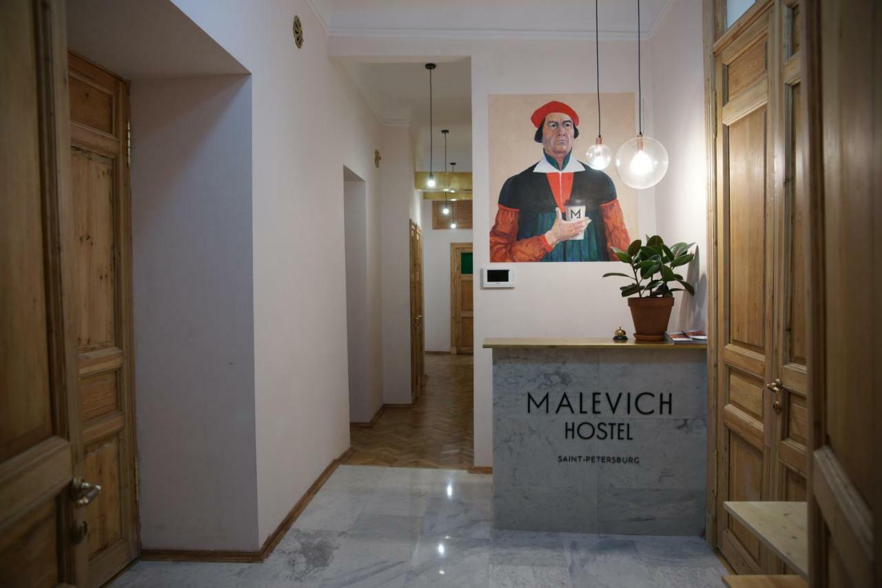 Malevich Hostel Sankt Petersborg Eksteriør billede